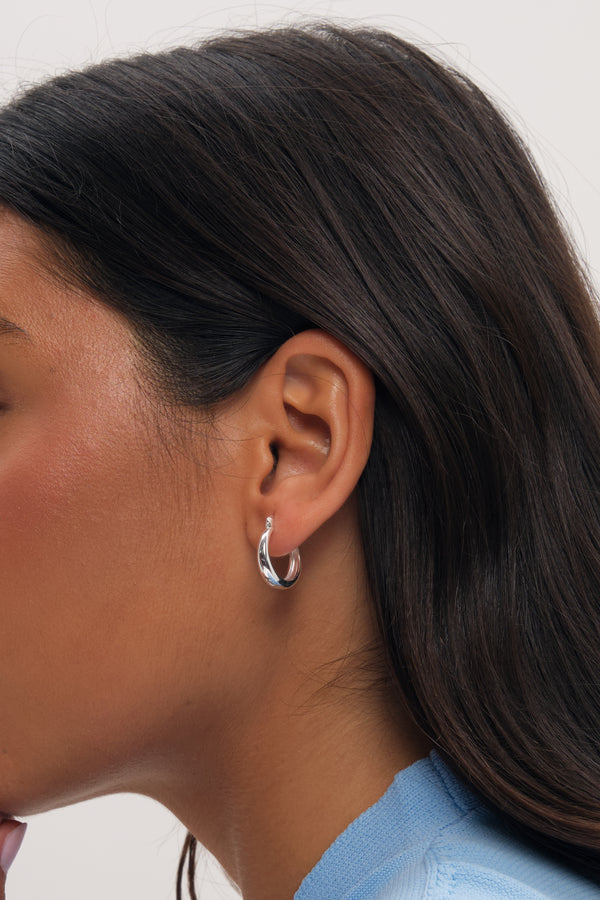 Simply Silver 925 Sterling Silver Polished Catch Hoop Earrings